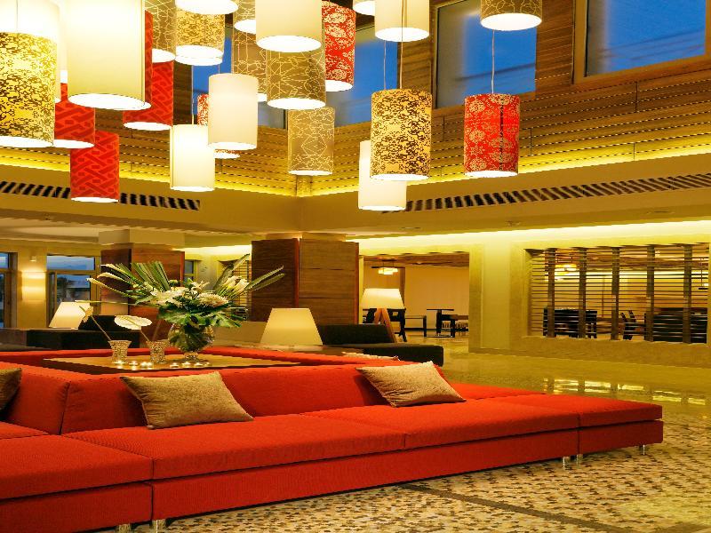 Jaz Little Venice Golf Resort Ain Sukhna Ngoại thất bức ảnh The lobby of the hotel