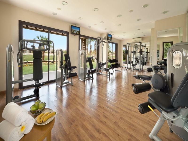 Jaz Little Venice Golf Resort Ain Sukhna Ngoại thất bức ảnh The gym at the resort