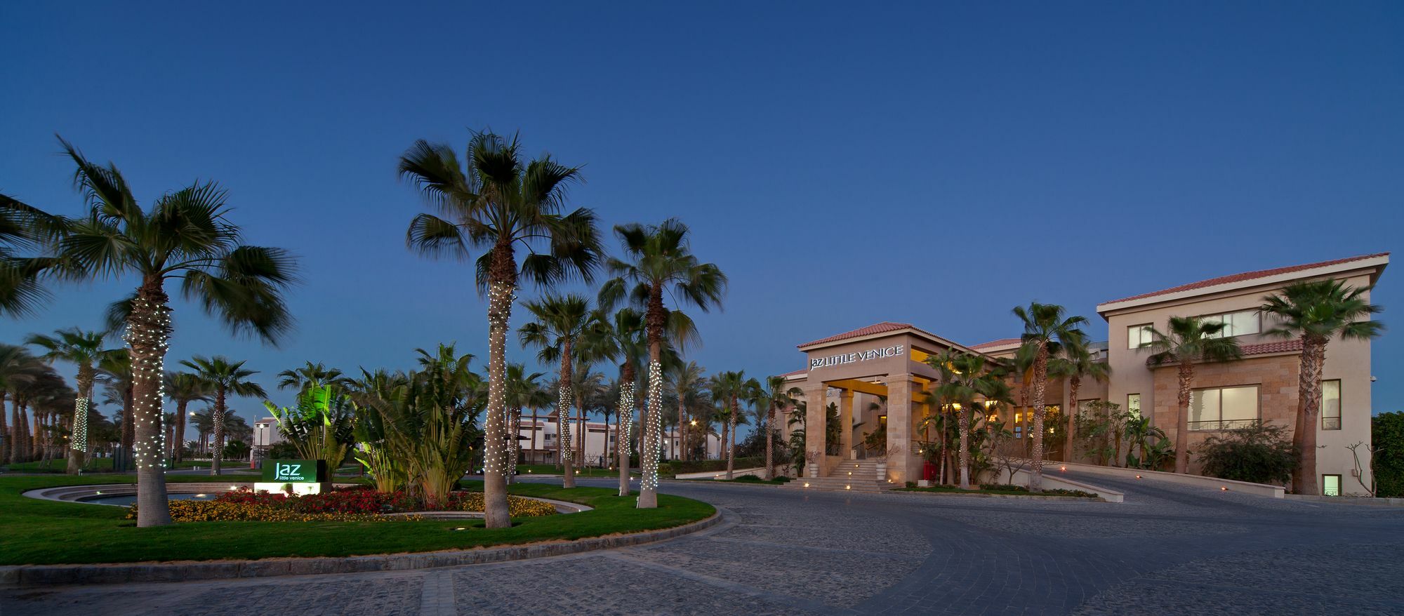 Jaz Little Venice Golf Resort Ain Sukhna Ngoại thất bức ảnh Royal Mirage Hotel, Dubai