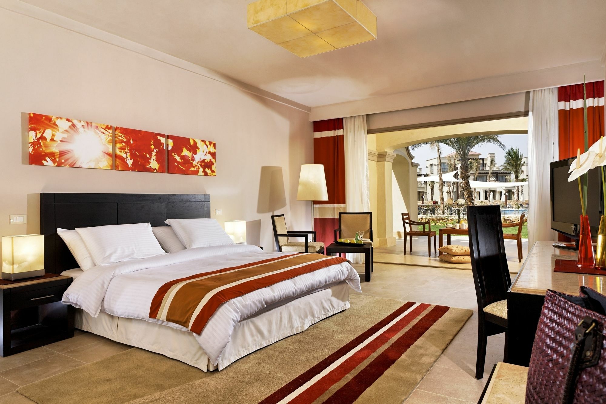 Jaz Little Venice Golf Resort Ain Sukhna Ngoại thất bức ảnh A room at the Hilton Sharm El Sheikh